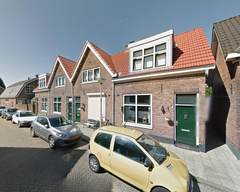 Curacaostraat 18-20-22-24 woningen foto 2015.jpg