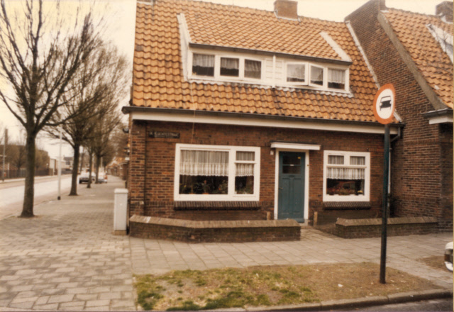 De Vluchtestraat 1 woning 1977.jpeg