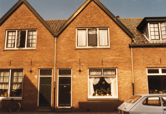 Delistraat 40-42 woningen 1977.jpeg