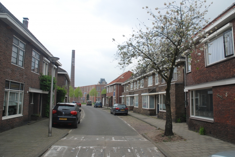Delistraat 66 rechts 12-4-2017 achtergrond Jannink.jpg