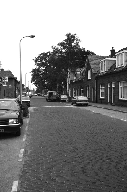 Dennenweg 46 rechts foto 1983.jpg