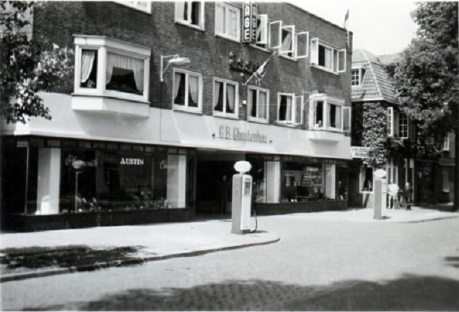 Deurningerstraat 101-103 Garage Christenhuis vroeger Garage Reysoo.jpg