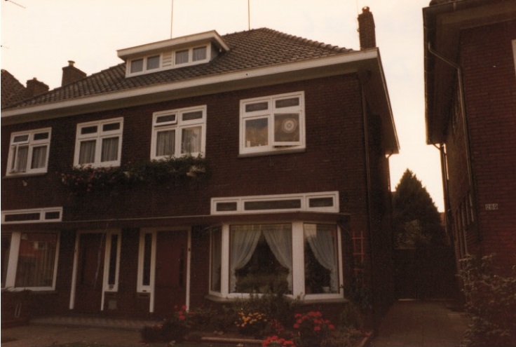 Deurningerstraat 285-287 foto 1980.jpg