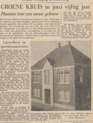 Dr. Stamstraat 2 woonhuis en kruisgebouw. Uit Tubantia van maart 1961.jpg