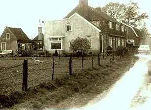 Dr. Stamstraat 235 eerste woning fam. Bouwhuis.jpg