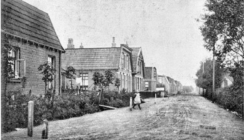 Ekersdijk 1-3 later Eekmaatstraat 1-3 Glanerbrug.jpg