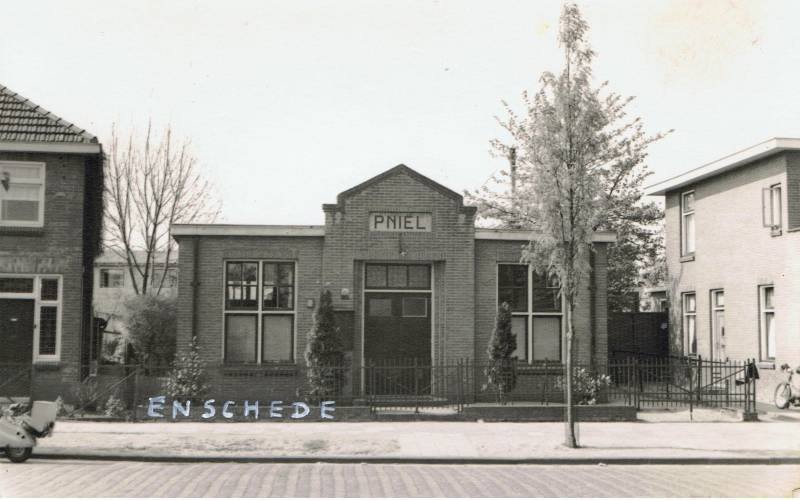 Lipperkerkstraat 400 kerk pniel.jpg