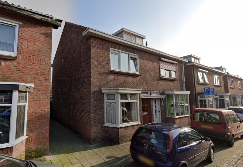 Eikstraat 29-31 woningen bouwjaar 1937 foto 2022.jpg