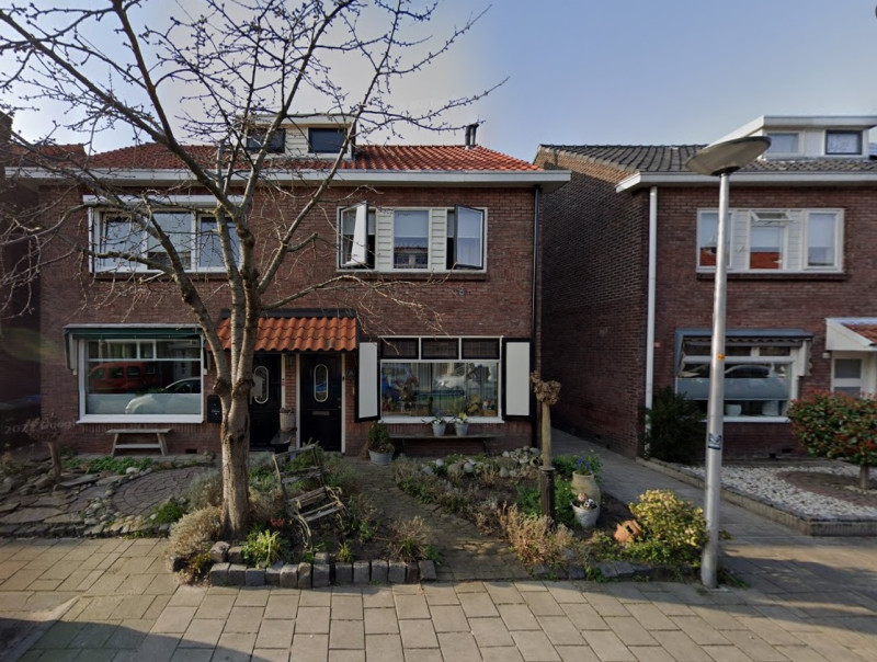 Eikstraat 46-48 woningenbouwjaar 1937 foto 2022.jpg