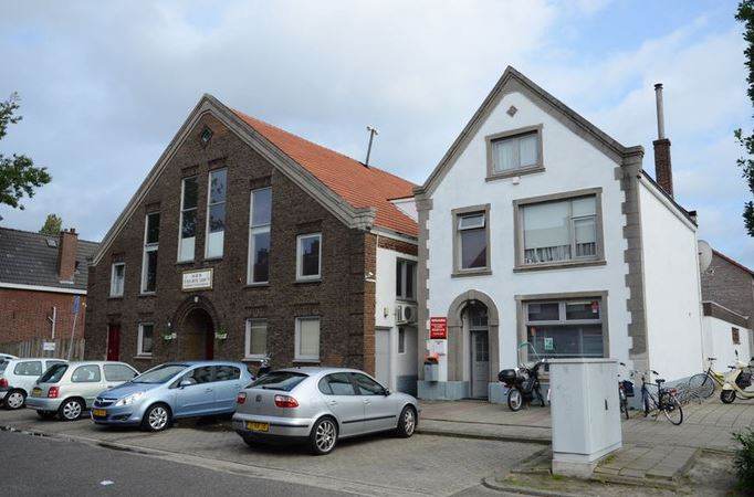 Atjehstraat 27-29 Selimiye-moskee met woning.jpg
