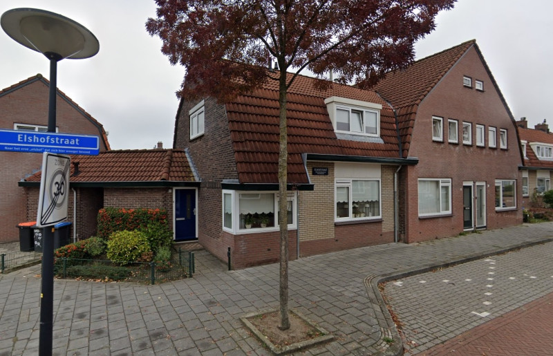 Elshofstraat 1-3-5 hoek Schouwinkstraat woningen bouwjaar 1928 foto 2022.jpg