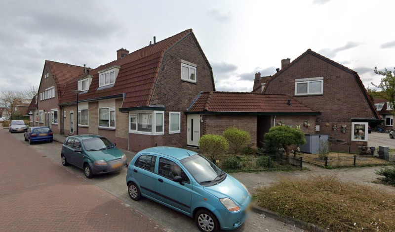 Elshofstraat 14-16-18-20 hoek Estrikstraat woningen bouwjaar 1928 foto 2022.jpg
