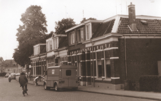 Emmastraat 152-162 foto 1967.jpeg