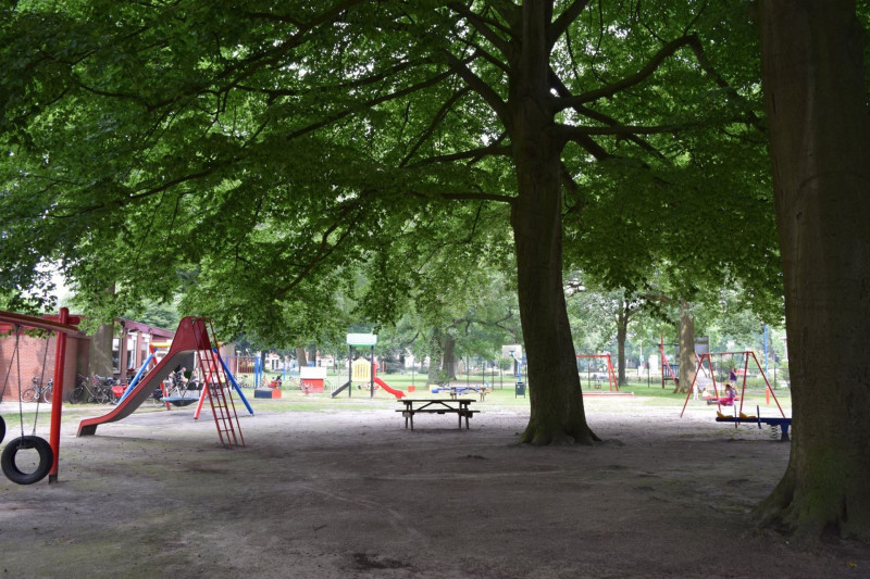G.J. van Heekstraat 14 speeltuin Kozakkenpark.jpg