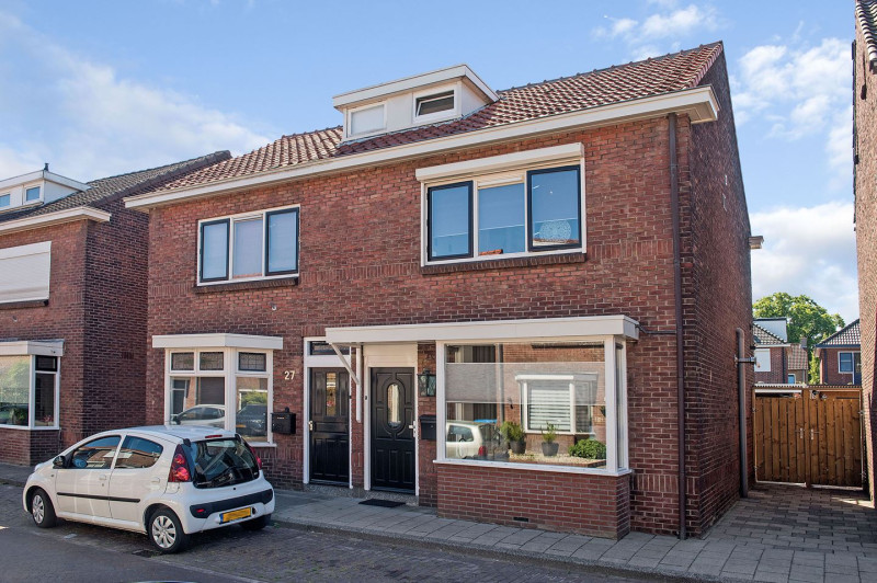 Esdoornstraat 27-29.jpg