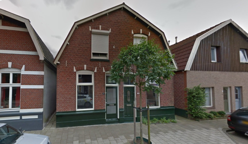 Esstraat 4A-4B woningen bouwjaar 1905 foto 2014.jpg