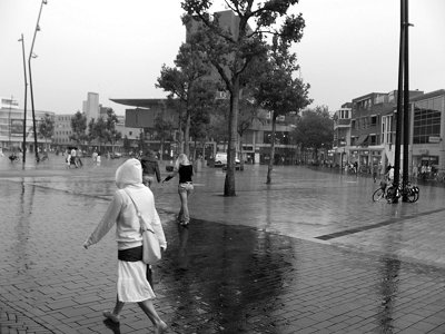 Van Heekplein in the rain