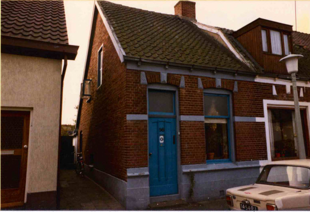 Esstraat 56 woonhuis bouwjaar 1902 foto nov. 1980.jpg