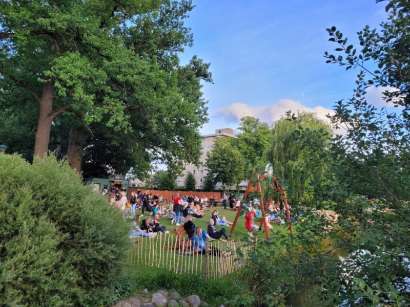 Volkspark.jpg