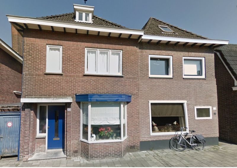 Esstraat 103-105 woningen bouwjaar 1928 foto 2017.jpg