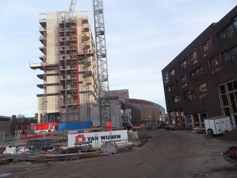 nieuwbouw hotel Willem Wilminkplein vanuit de Korte Hengelosestraat.JPG
