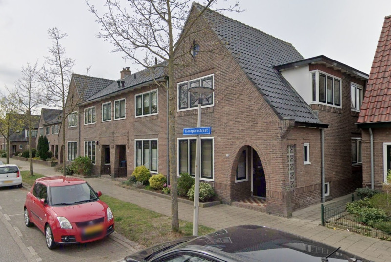 Floraparkstraat 17-23 woningen bouwjaar 1927 foto 2022.jpg