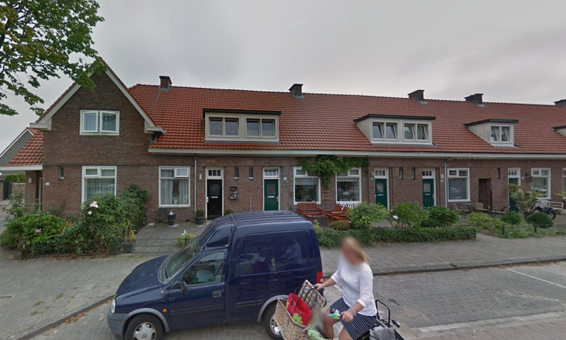 Floresstraat 47-55 woningen bouwjaar 1930 foto  2016.jpg