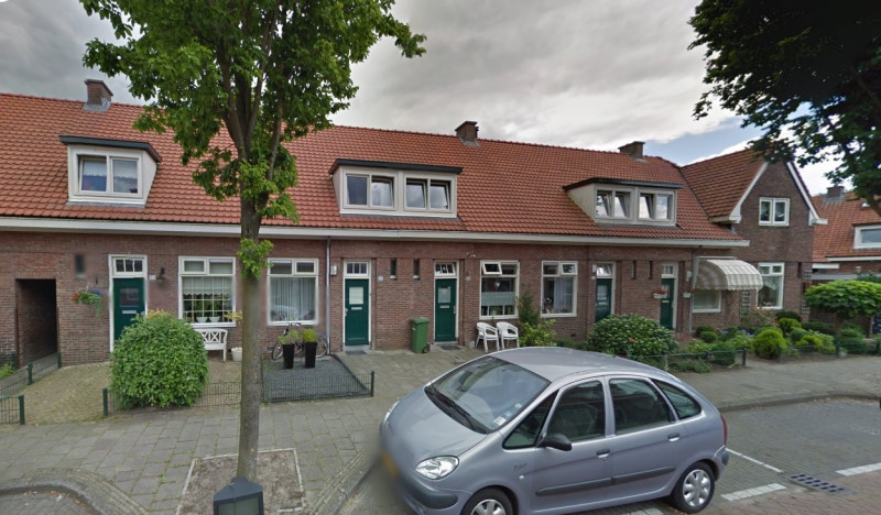 Floresstraat 57-67 woningen bouwjaar 1930 foto 2014.jpg