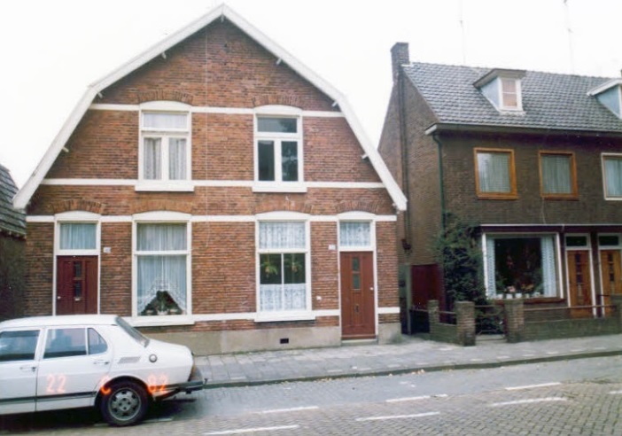 G.J. van Heekstraat 138-140 woningen 1982.jpg