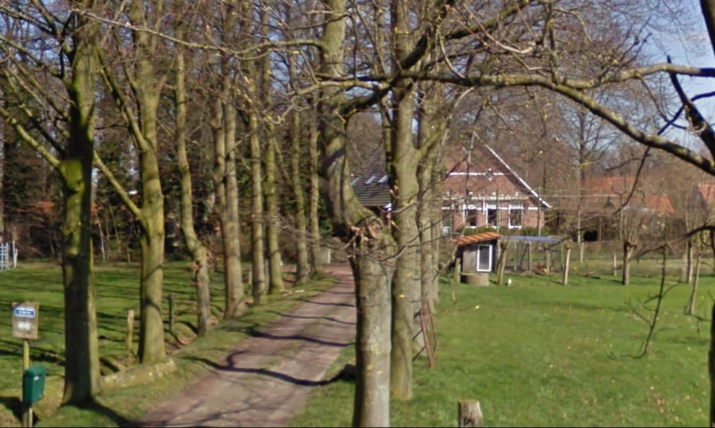 Ganzebosweg 300 Boekelo boerderij bouwjaar 1911 foto 2009.jpg