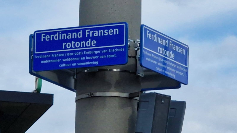 Ferdinand Fransen Rotonde straatnaambord(2).jpg