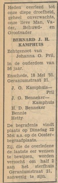 Geraniumstraat 21 B.J.H. Kamphuis overlijdensadvertentie Tubantia 19-5-1951.jpg