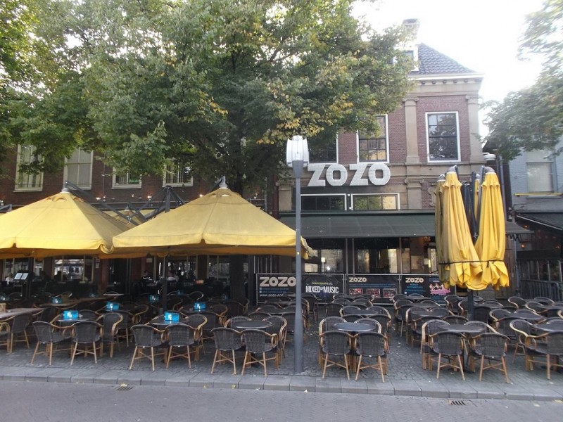 Oude Markt cafe de Geus en ZOZO (2).JPG