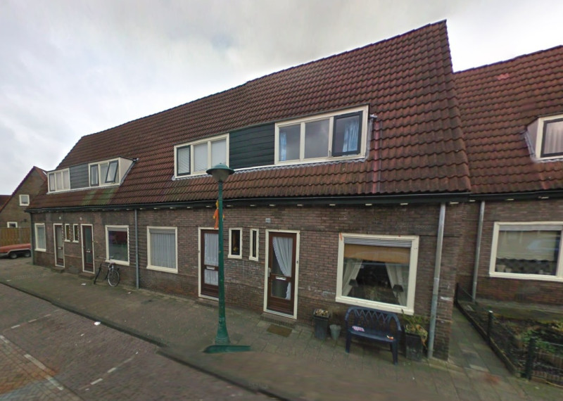 Geraniumstraat 44-46-48-50 woningen bouwjaar 1927 foto 2019.jpg