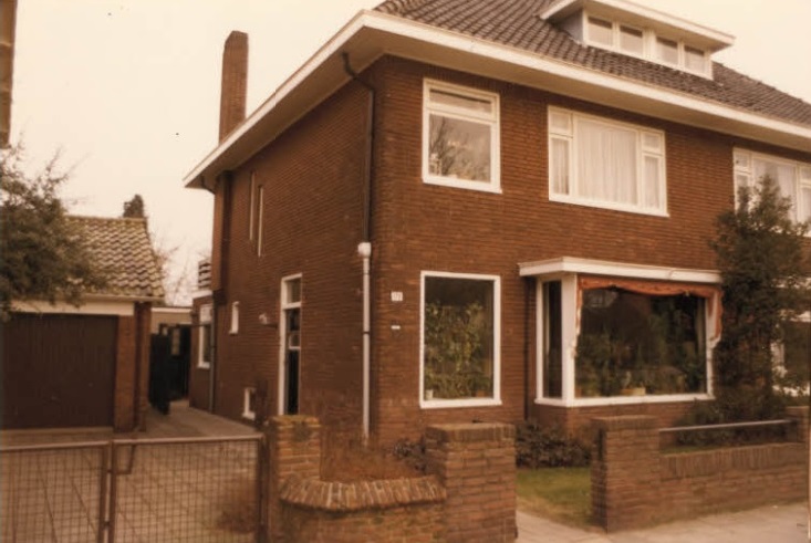 Getfertsingel 170 woningen bouwjaar 1937 foto 1977.jpg