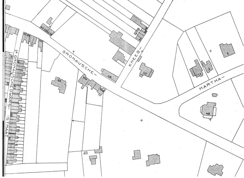 Gronauscheweg 62-106 vanaf 2e Gronausedwarsstraat later Gronausestraat en Espoortstraat kadaster N17 1913.jpg