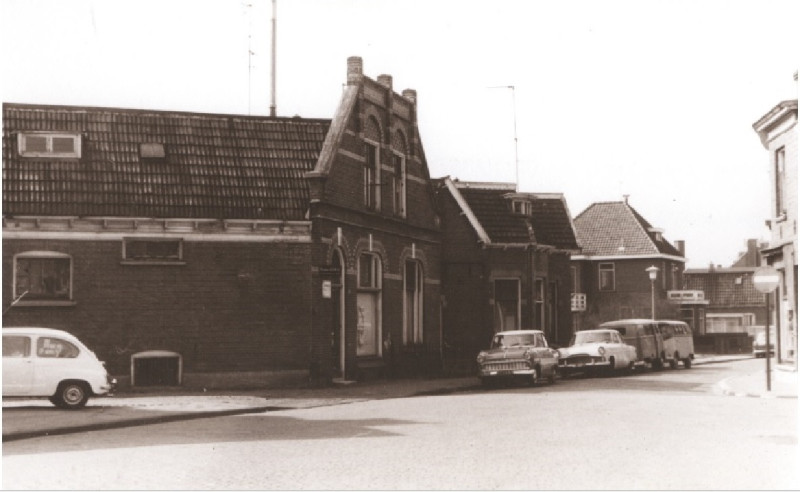 Gronausevoetpad 46-48 foto 1967.jpg