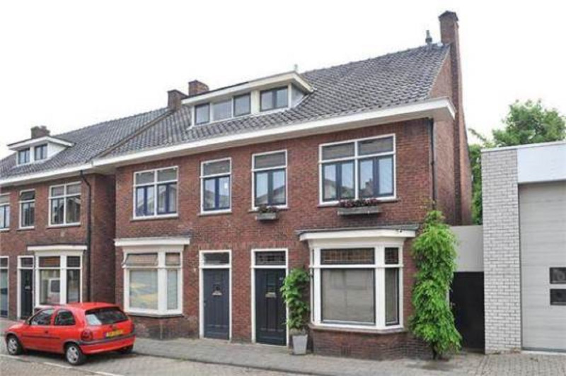 Gronausevoetpad 81-83-85.jpg