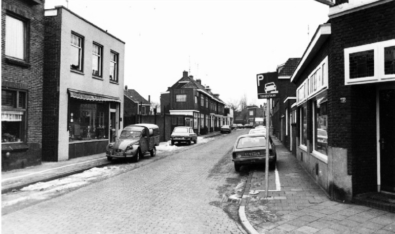 Gronausevoetpad 86 rechts.jpg