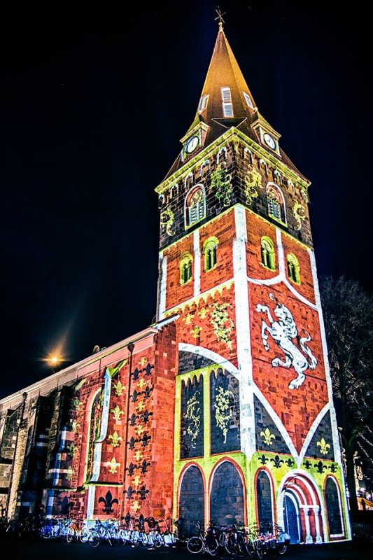Oude Markt Grote Kerk lichtprojectie 2013.jpg