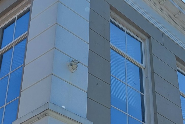 Langestraat 56 pand Corcordia met tramhaak.jpg