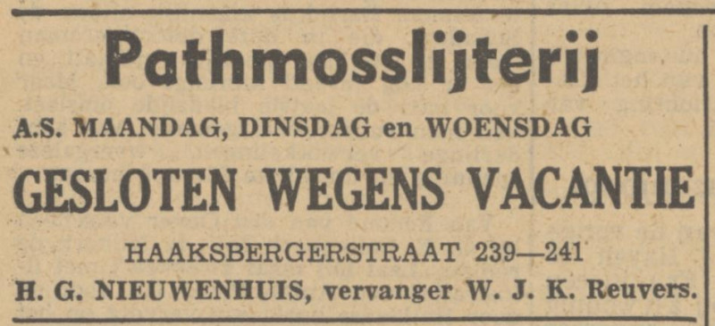 Haaksbergerstraat 239-241 Pathmosslijterij H.G. Nieuwenhuis advertentie Tubantia 13-8-1949.jpg