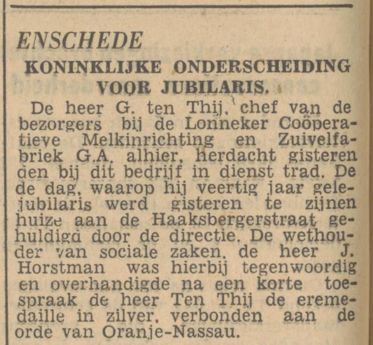 Haaksbergerstraat 285 G. ten Thij chef bezorgers Lonneker Coöp. Melkinrichting krantenbericht Tubantia 25-4-1951.jpg
