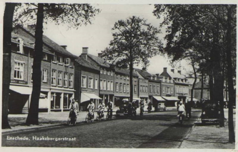 Haaksbergerstraat 344-352 De Voorstad na wederopbouw in  1953.jpg