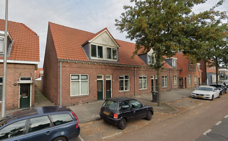 Haaksbergerstraat 386-388-390-392 woningen bouwjaar 1917 foto 2022.jpg