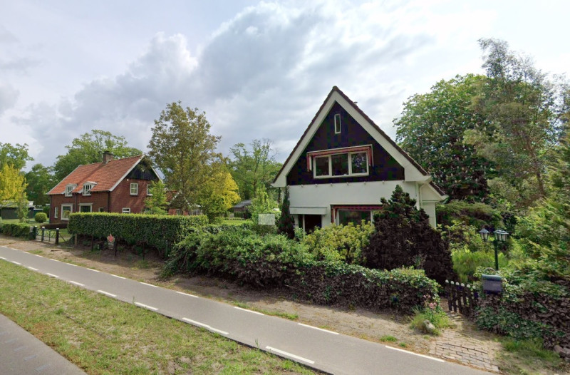 Haaksbergerstraat 859 rechts foto mei 2022.jpg