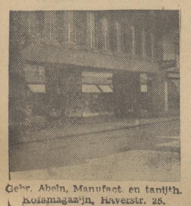 Haverstraat 25 Gebr. Abeln, Manufacturen en tapijthandel, Kofa magazijn, krantenfoto Tubantia 19-6-1934.jpg
