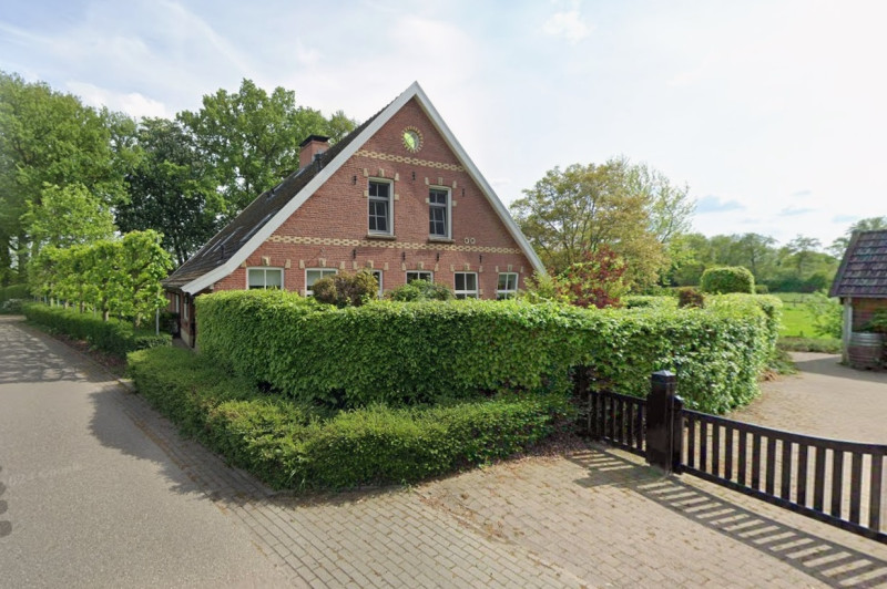 Heersemkampweg 15-17 boerderij bouwjaar 1895 foto 2022.jpg