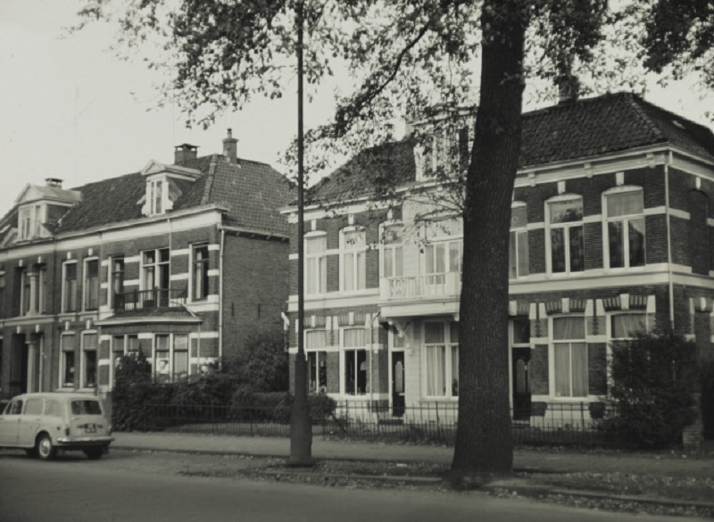 Hengelosestraat 90 De huizen van Juulke Wermer en Tattersall. 21-10-1970.jpeg