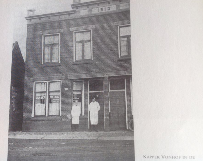 Hengelosestraat 192 Lange Huus kapsalon Vonhof.jpg